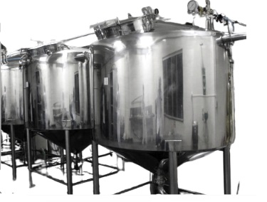 TANQUES PARA ARMAZENAMENTO